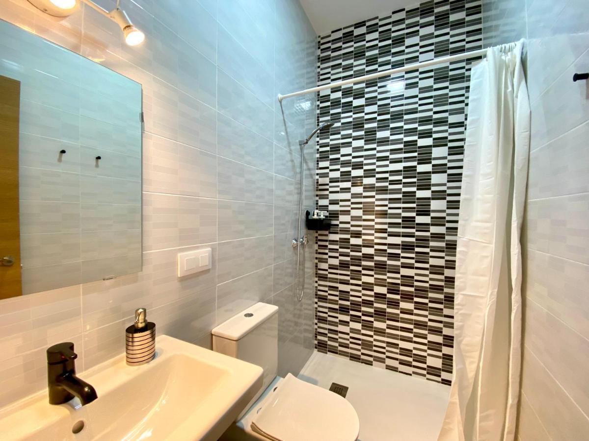 Cruz Roja B Apartment *